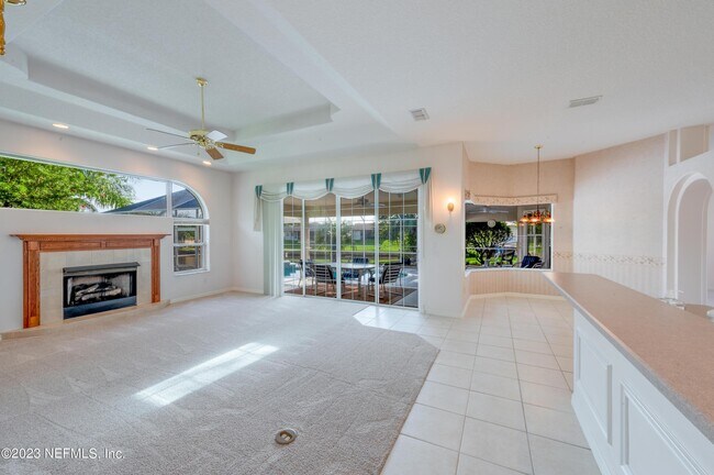Building Photo - 13 Clear Ct