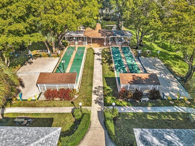 Building Photo - 5102 NW 36th St