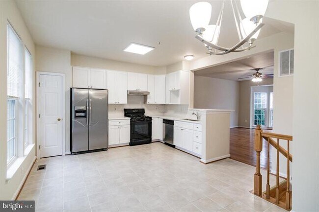 Building Photo - 10708 Croydon Ct