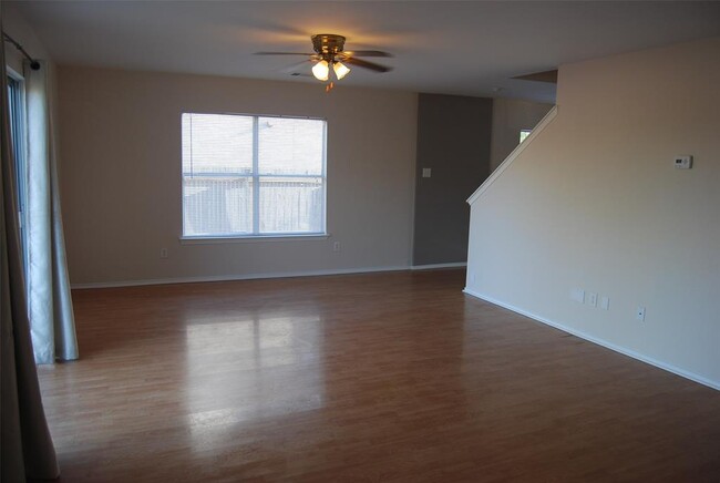 Building Photo - 306 Crossland Cove