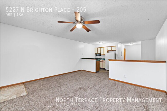 Primary Photo - Studio Apartment Located Between Midtown K...