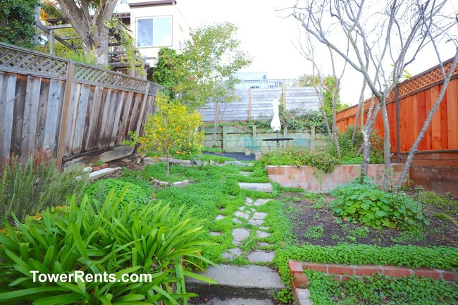 Building Photo - Noe Valley/Dolores Hts: 2 Bedroom+ Office ...