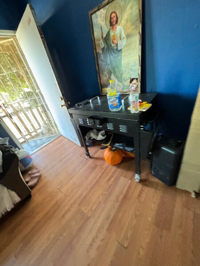Building Photo - La Habra Duplex