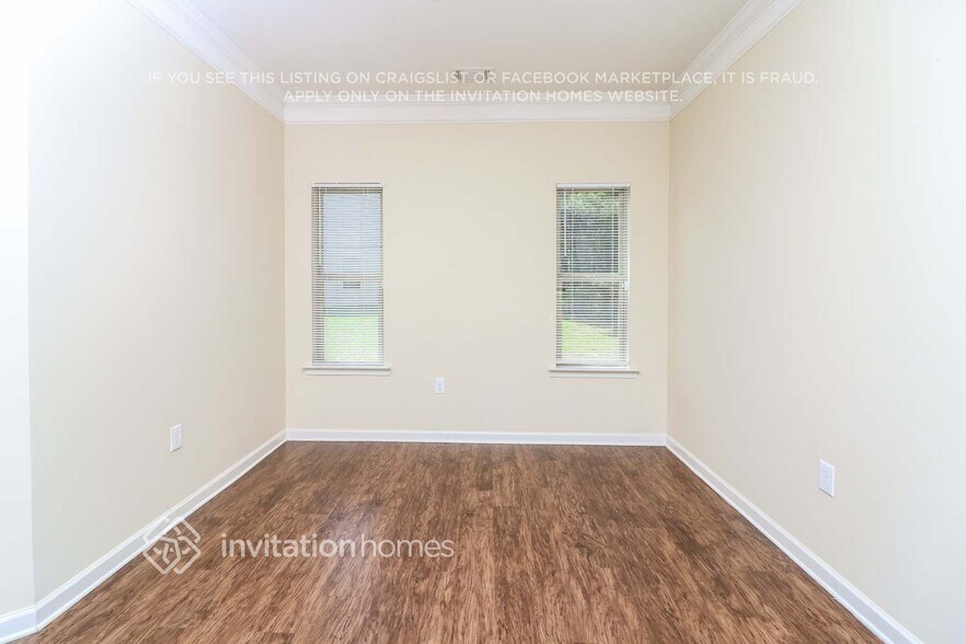 Building Photo - 2455 Valley Creek Dr