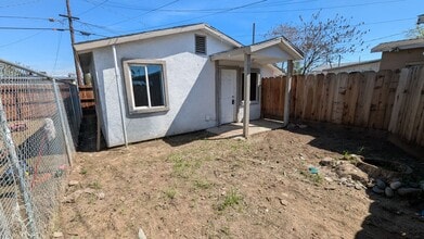 Building Photo - 19544 Rd 230