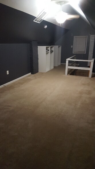 Building Photo - 4815 Delaware St