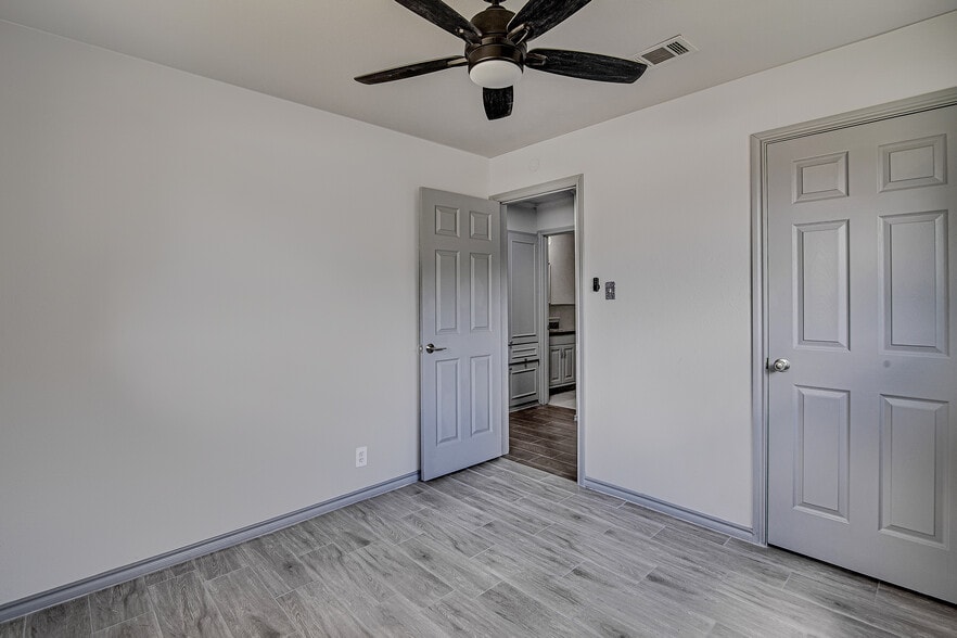 bedroom 3 - 308 Sundown Ct