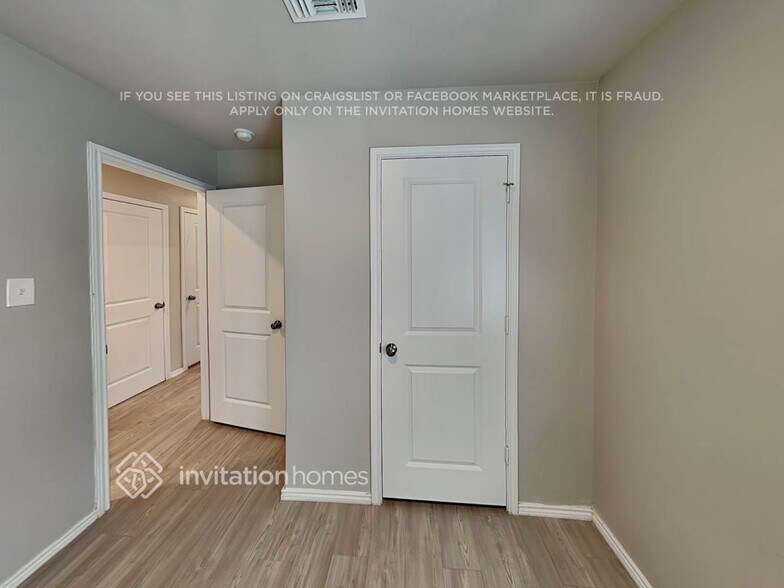 Building Photo - 5450 Verdugos Pl