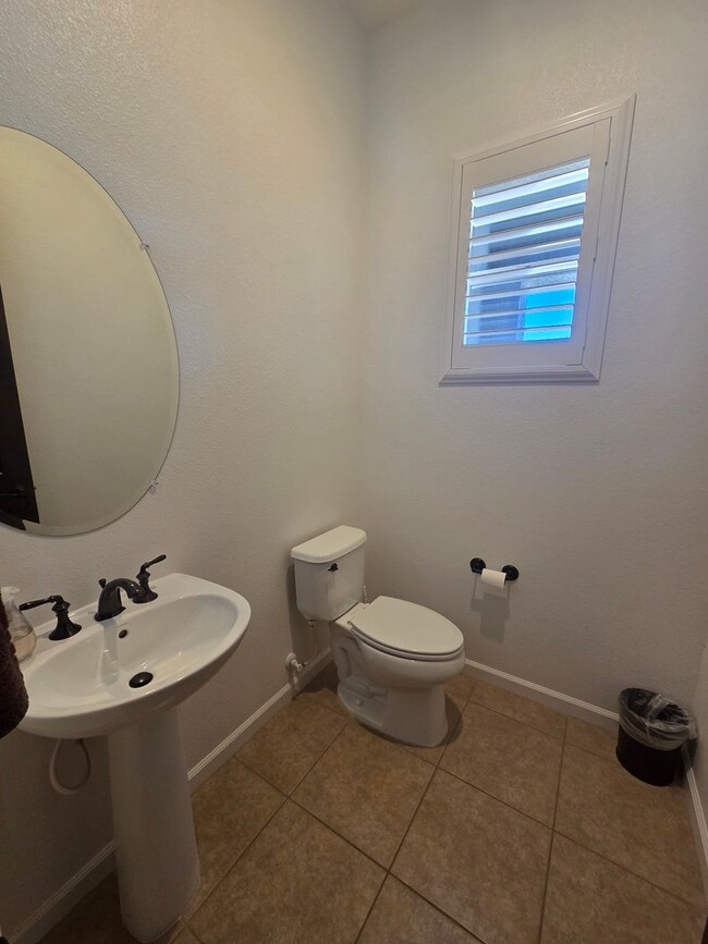 Building Photo - Single Story South Reno Stunner with Amenities Galore!!!