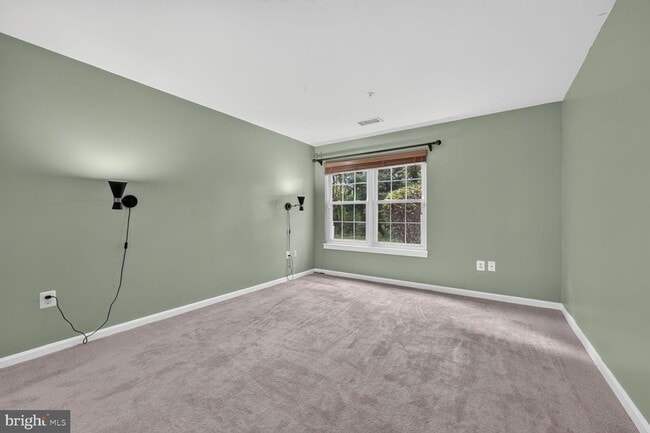 Building Photo - 6107 Wigmore Ln