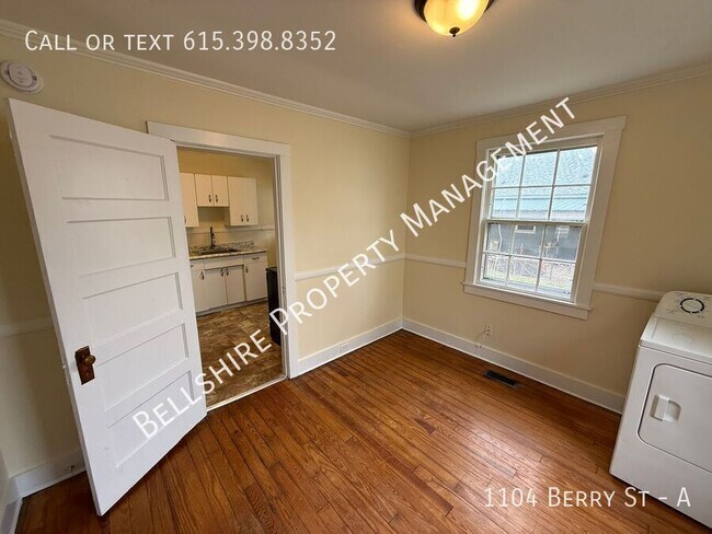 Building Photo - 1104 Berry St