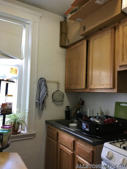 Building Photo - 25 Walbridge St