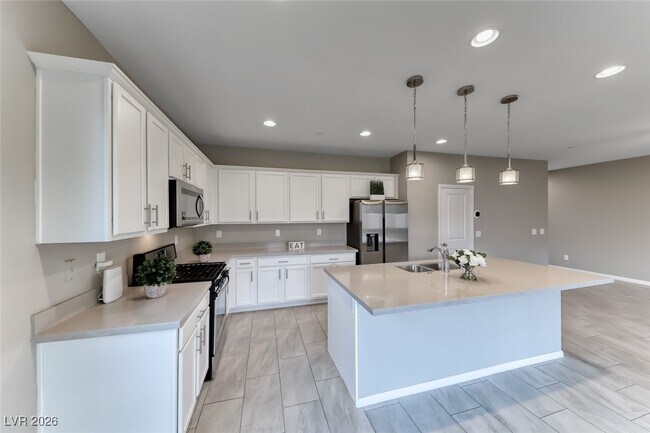 Building Photo - 1009 Cetona Ct