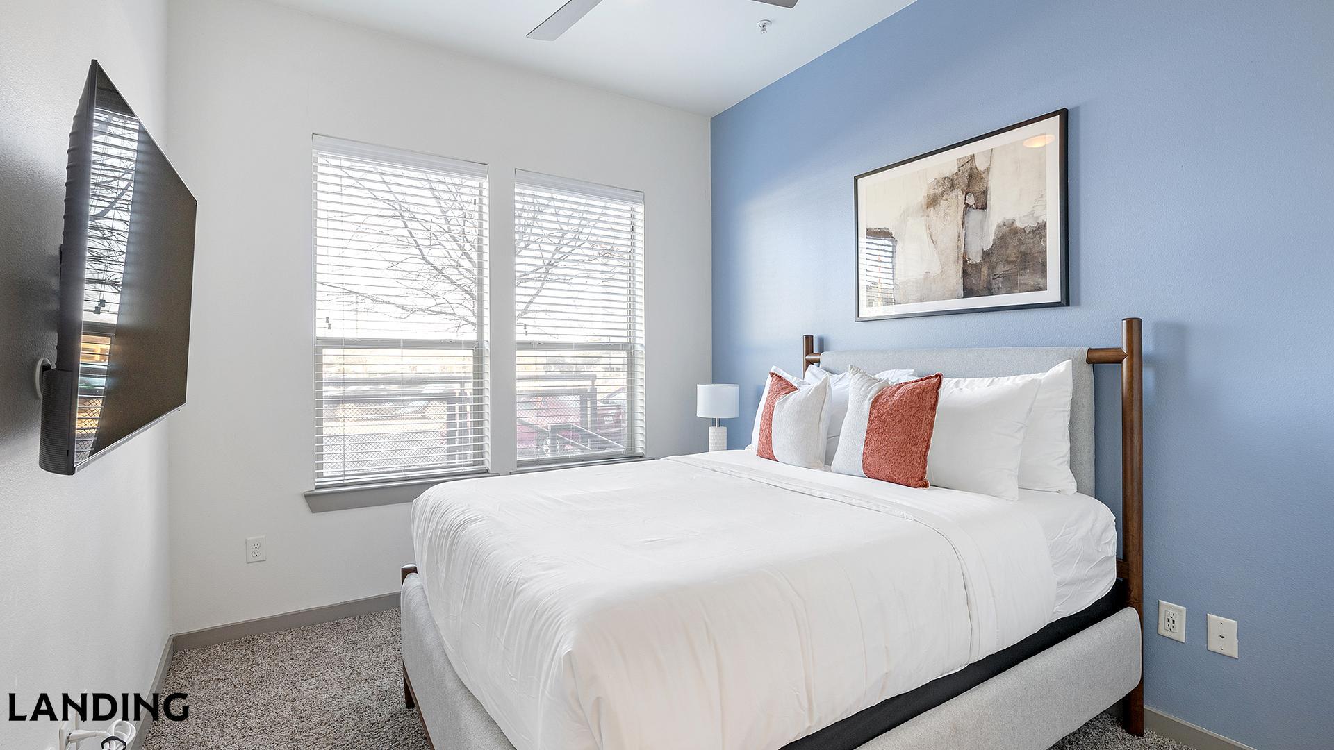 Building Photo - 101 S Center St