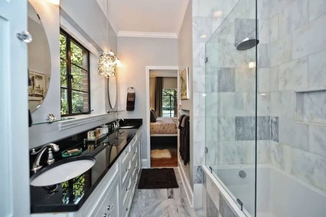 Building Photo - 600 Hermitage Ct