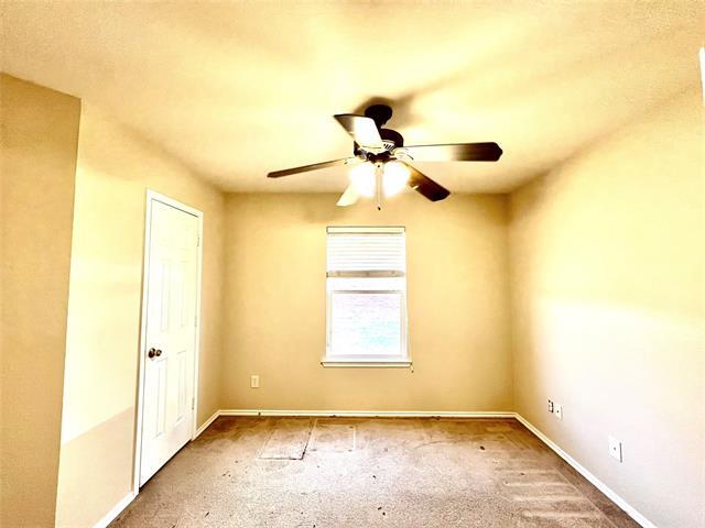 Building Photo - 1304 Columbus Ln