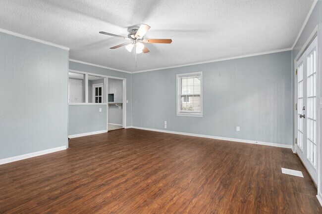 Building Photo - 5119 Woodson Rd