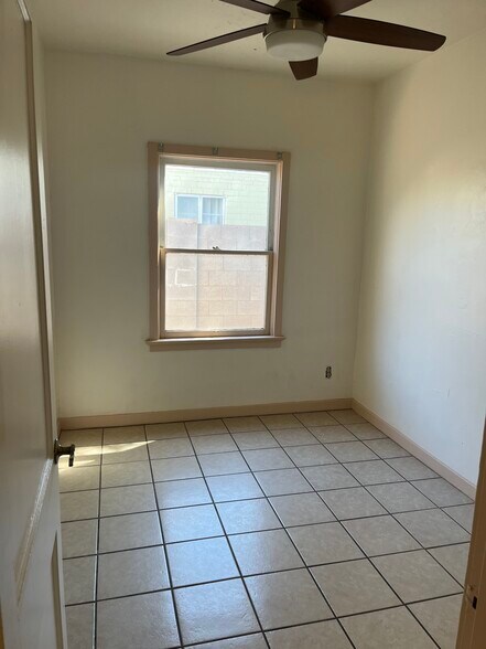 Bedroom #2 - 902 E Amelia Ave