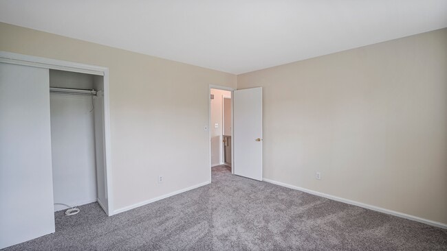 Building Photo - 98 Eckel Rd