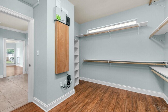 Building Photo - 2523 Pine Forest Rd