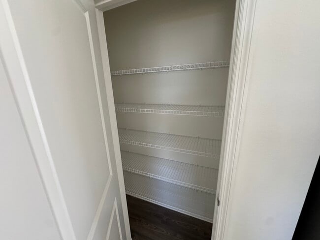 Building Photo - 27101 N Twin Lakes Dr