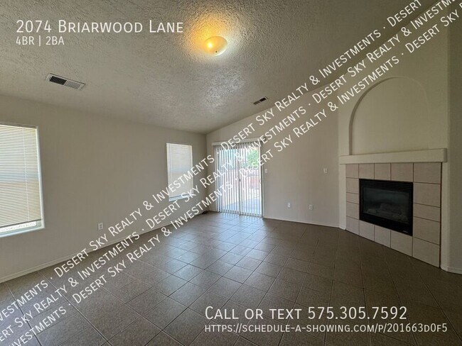 Building Photo - 2074 N Briarwood Ln