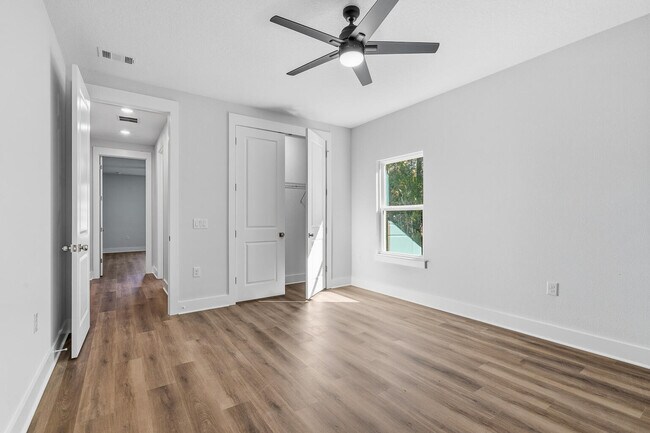 Building Photo - 7179 Freedom Ct