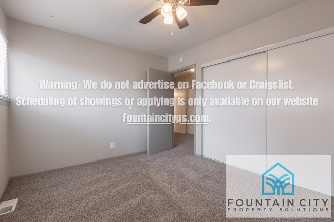 Building Photo - Spacious 4 Bed / 3 Bath Townhome in Liberty – Pet Friendly!