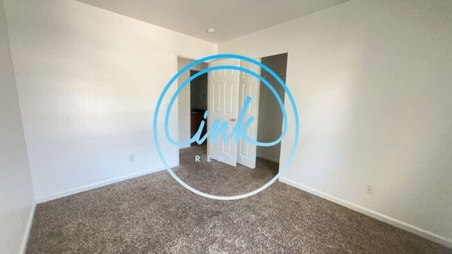Building Photo - Single Family Home for Rent in Carson City...