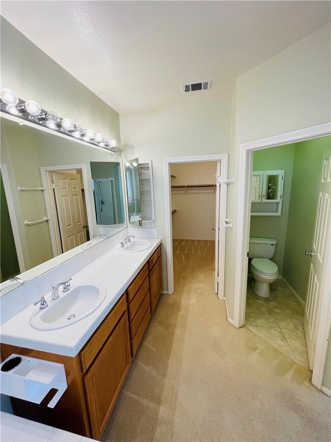 Building Photo - 30962 Crystalaire Dr