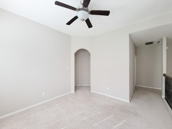 Building Photo - 219 Biltmore Loop