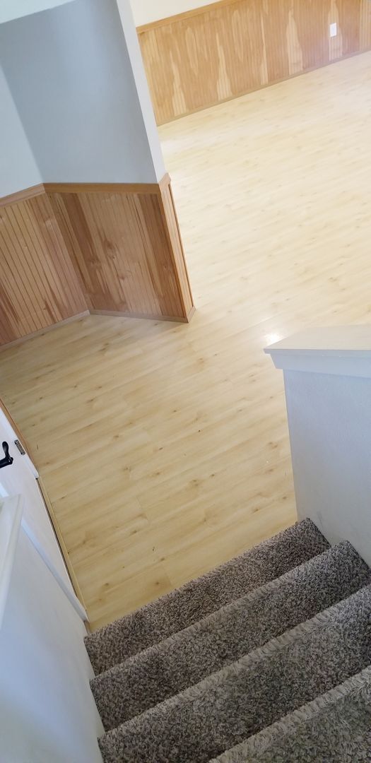 Building Photo - 4 bedroom plus den, living room and family room. North Thurston School Disctrict.