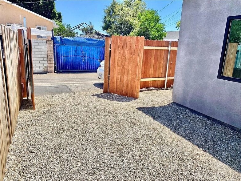 Building Photo - 13104 Jouett St