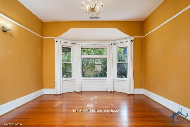 Building Photo - 187 S 12th St