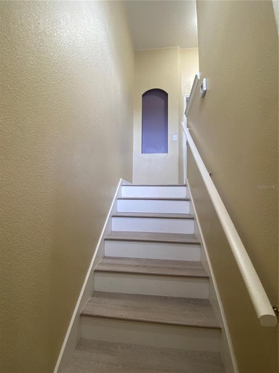 Building Photo - 3441 Santa Rita Ln