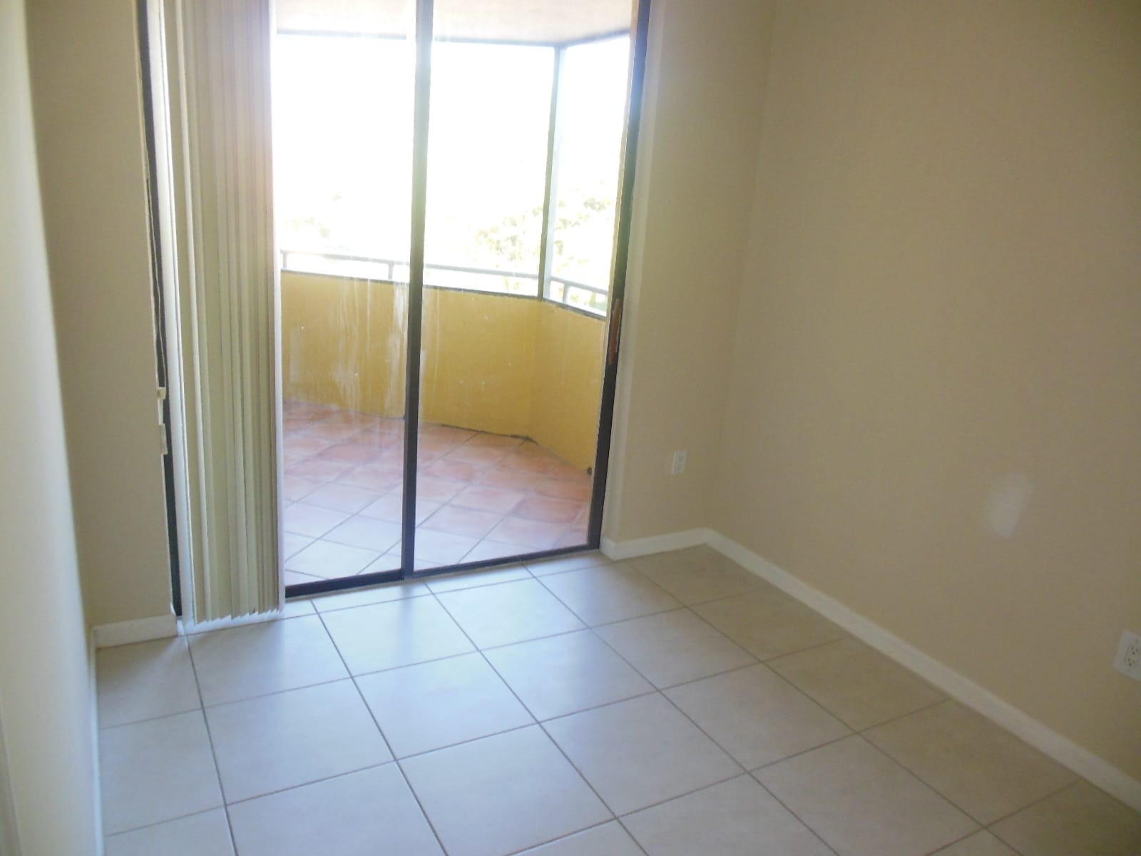 Building Photo - 8255 SW 152nd Ave