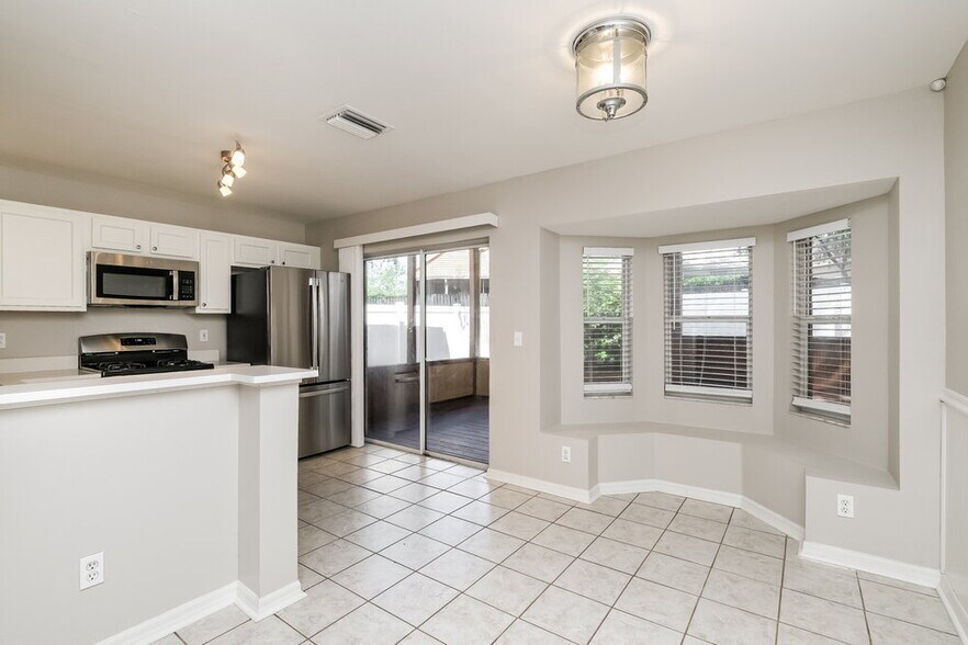 Building Photo - 721 Cape Cod Cir