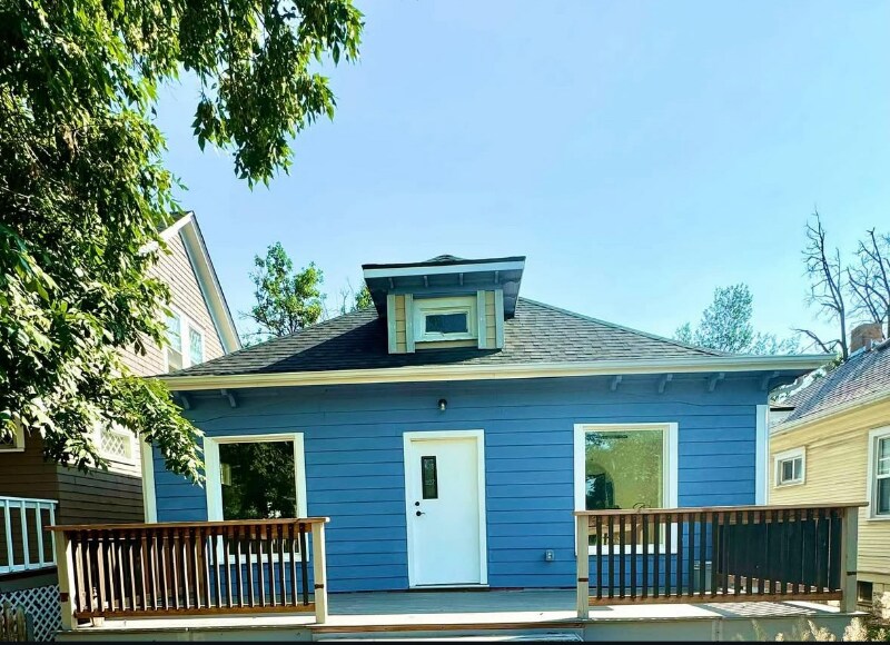 Primary Photo - 908 W Colorado Ave