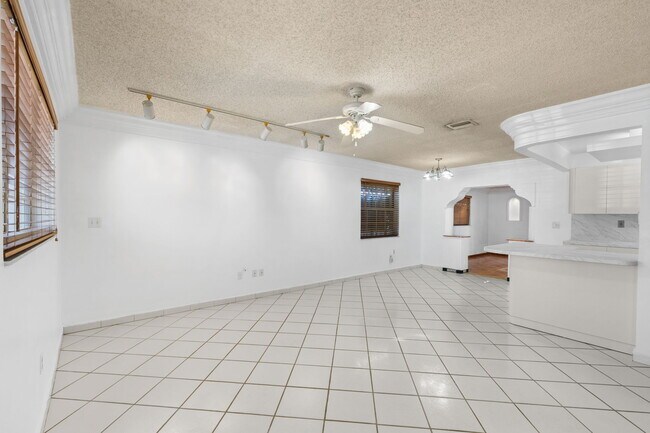 Building Photo - 11620 SW 179th Terrace