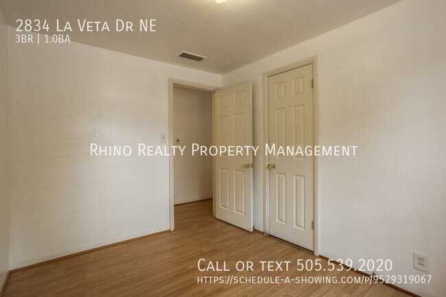 Building Photo - 2834 La Veta Dr