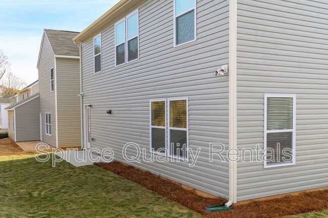 Building Photo - 1541 Mariners Ct