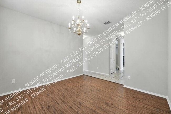 Building Photo - 9141 Saratoga Rd