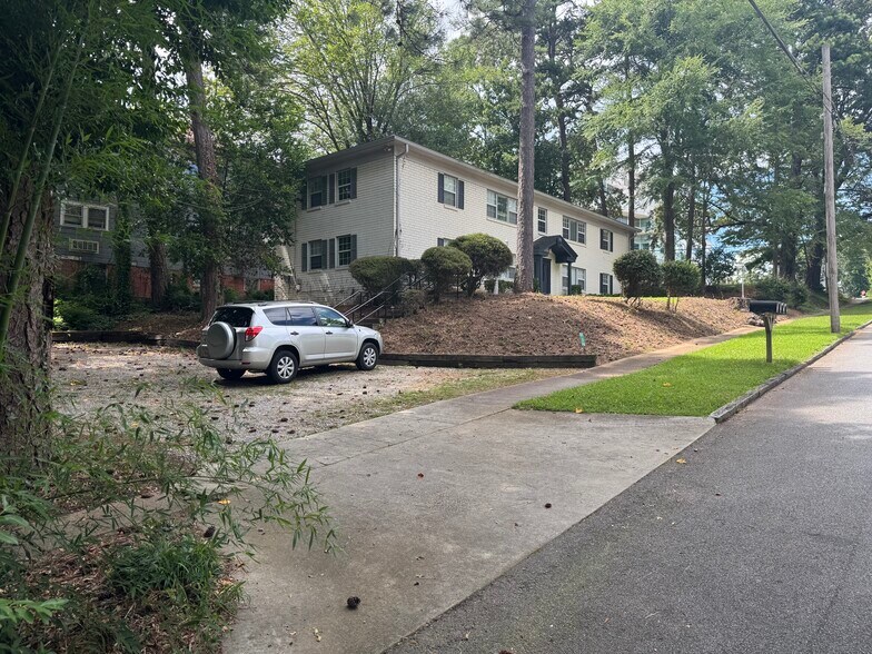 Building Photo - 488 Burlington Road Northeast