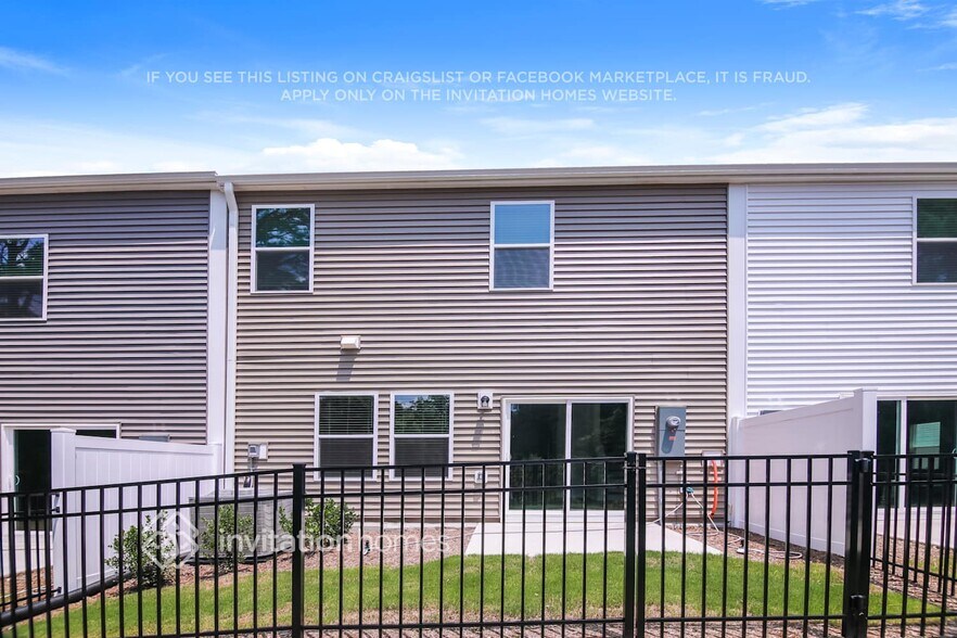 Building Photo - 951 Greenville Wy