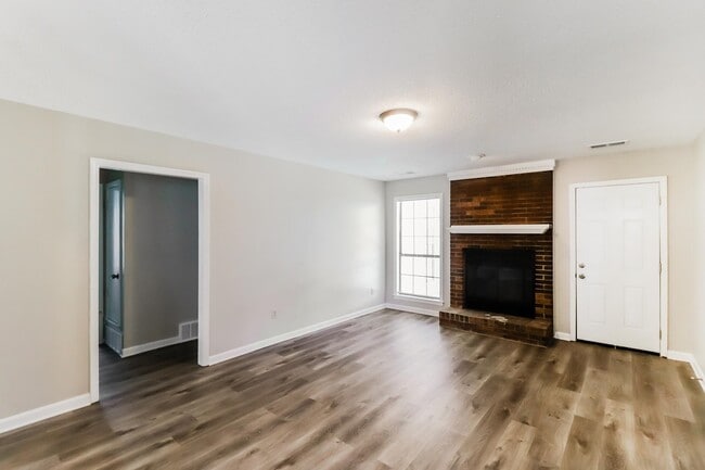 Building Photo - 7146 Butternut Dr