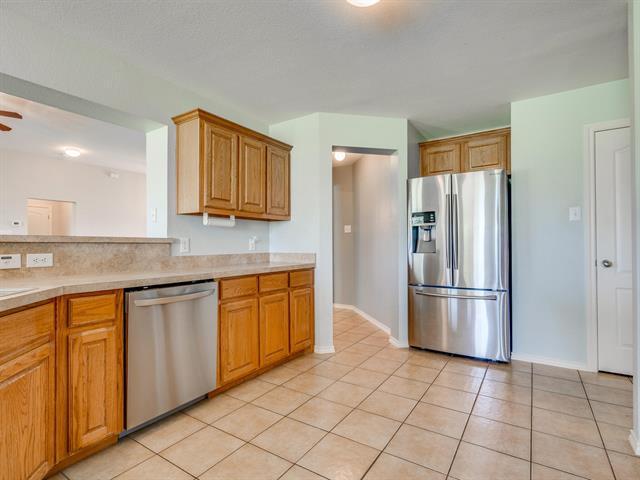Building Photo - 7721 Willow Ridge Dr