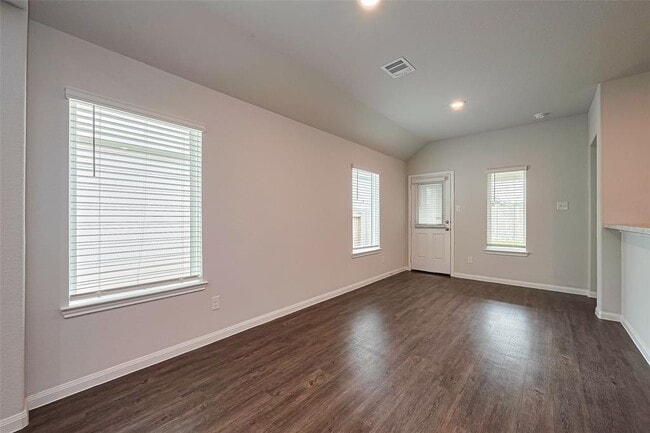 Building Photo - 22548 Cormorant Ct