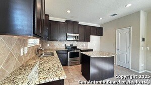 Building Photo - 10403 Ashbury Creek