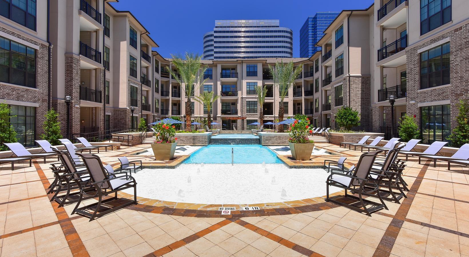 Building Photo - 3505 W Sam Houston Pkwy S