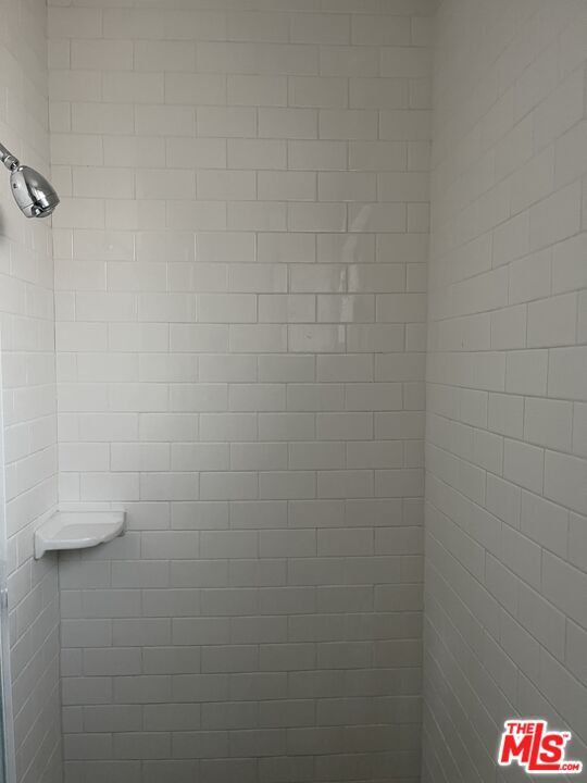 Building Photo - 9930 Durant Dr